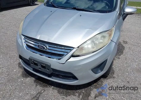 2013 Ford Fiesta Se из США, поврежденный, VIN 3FADP4BJ6DM162203
